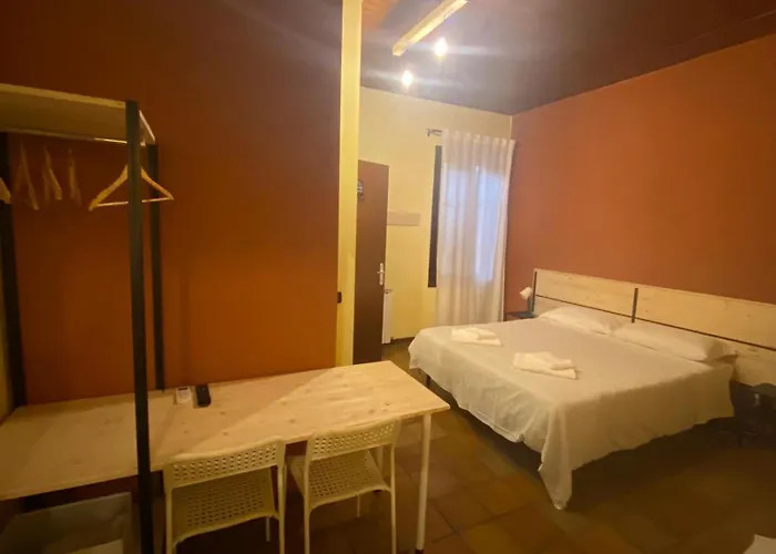 Vallelunga بيت ضيافة